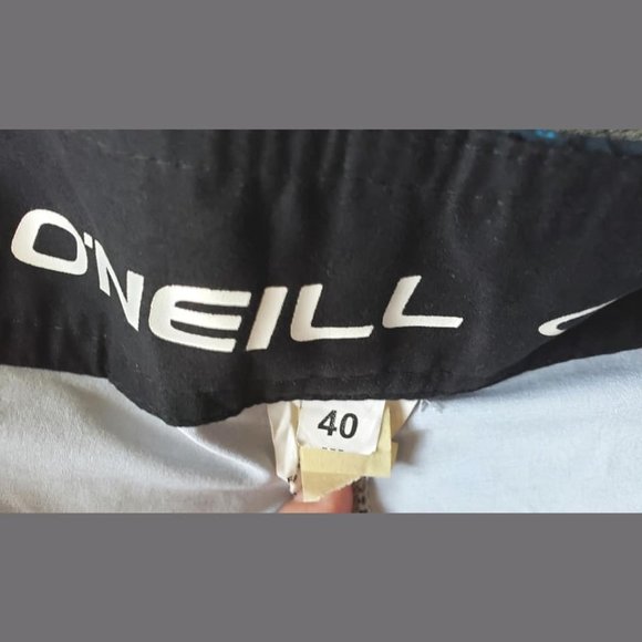 O'Neill Board/Swim Shorts - Picture 8 of 9